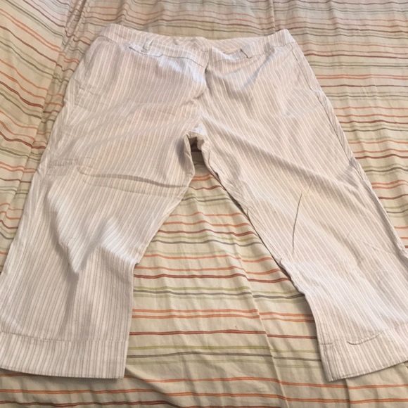 Dress crop pants. Linen and white striped. - Picture 1 of 6